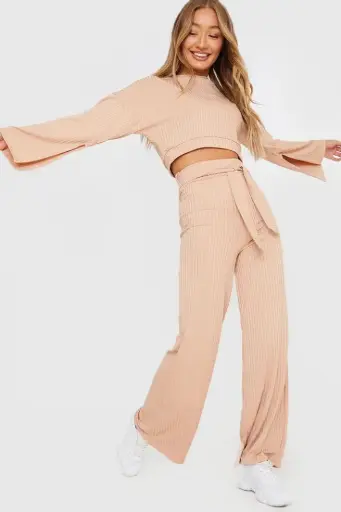 Ribbed Lounge Set